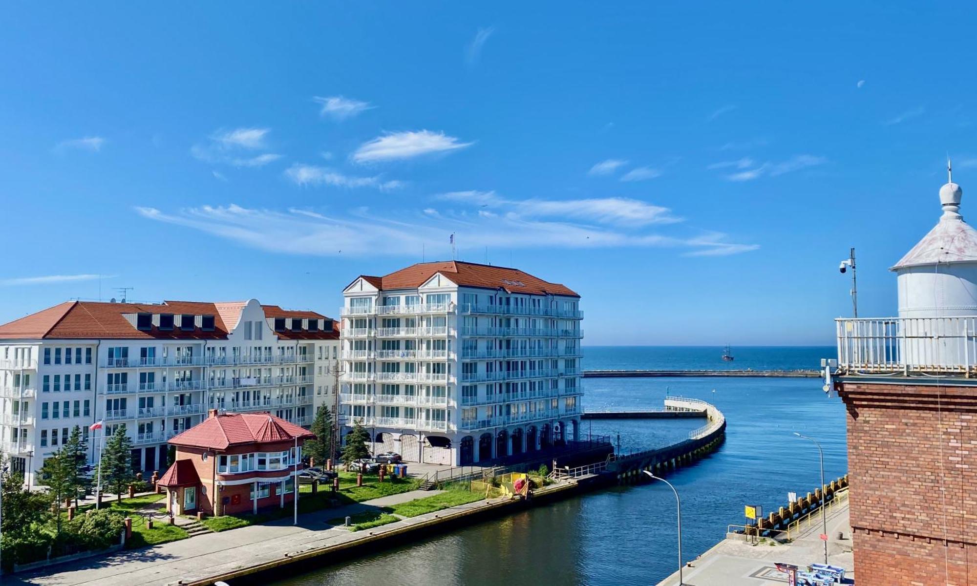 Apartamenty Marina Z Widokiem Na Morze Darlowko Kültér fotó